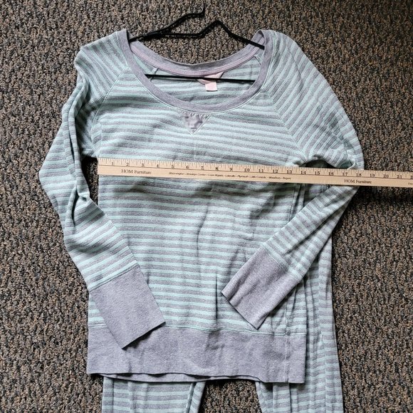 Victoria's Secret Mint Green and Gray Sparkle Size Medium - Picture 3 of 16